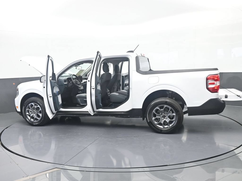 Used 2025 Ford Maverick XLT w/ Equipment Group 302A AWD/4WD image 75
