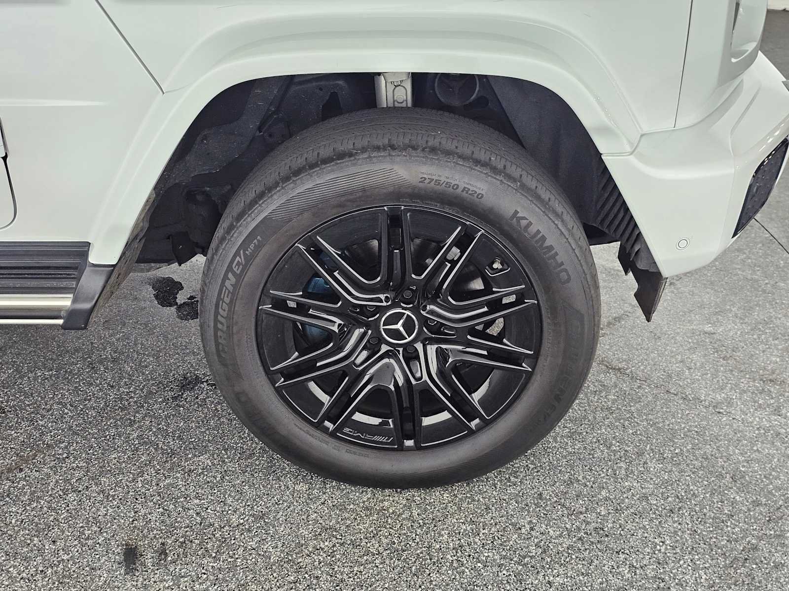 Used 2025 Mercedes-Benz G 580 w/ EQ Technology image 9