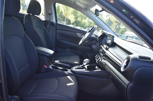 Used 2020 Kia Forte LXS image 12