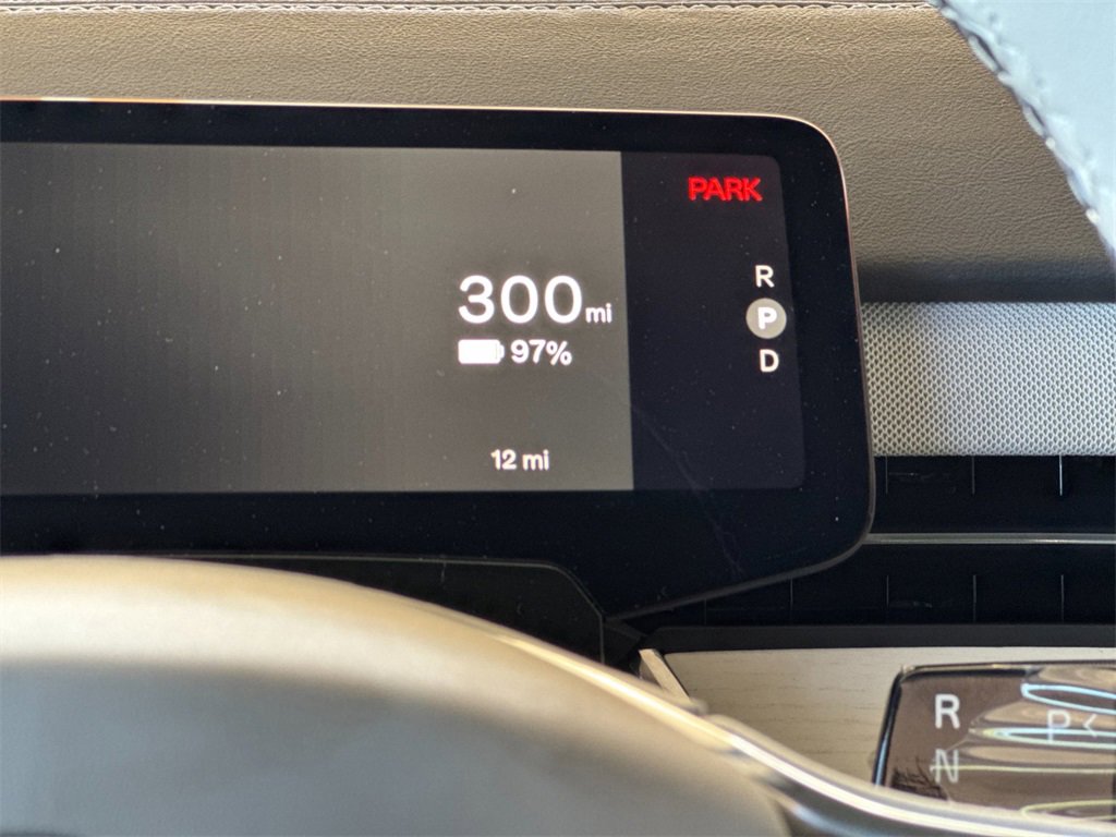 New 2025 Volvo EX90 Plus image 27