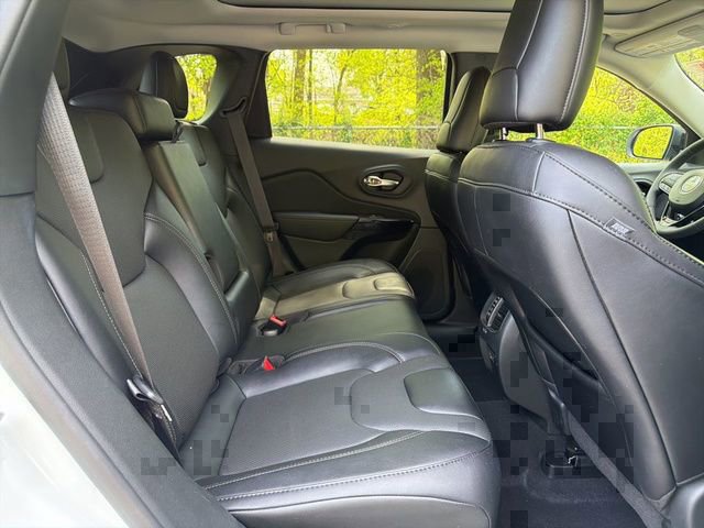 Used 2023 Jeep Cherokee Altitude Lux w/ Lux Elite Package AWD/4WD image 11