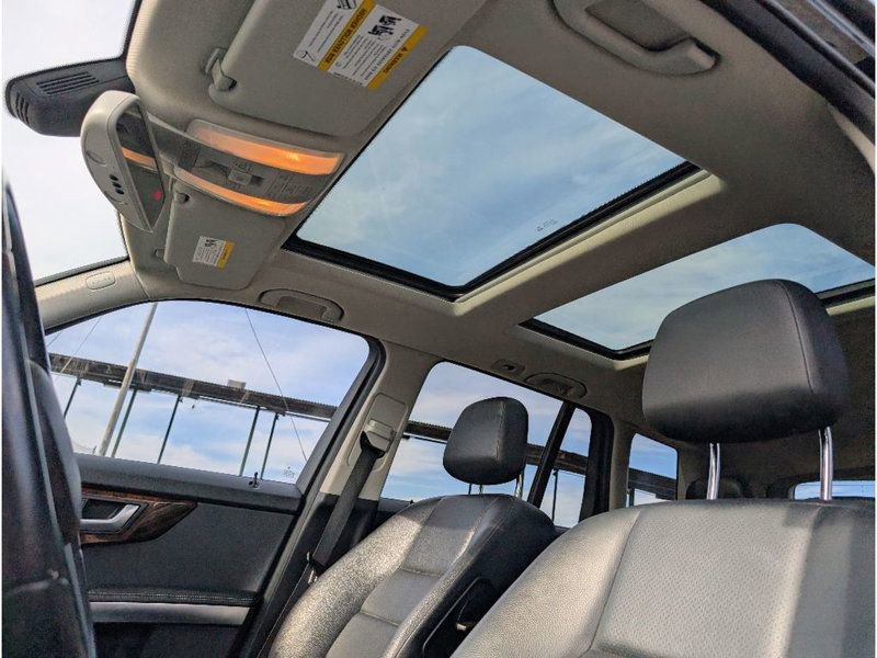 Used 2014 Mercedes-Benz GLK 350 350 4MATIC w/ Premium 1 Package image 17