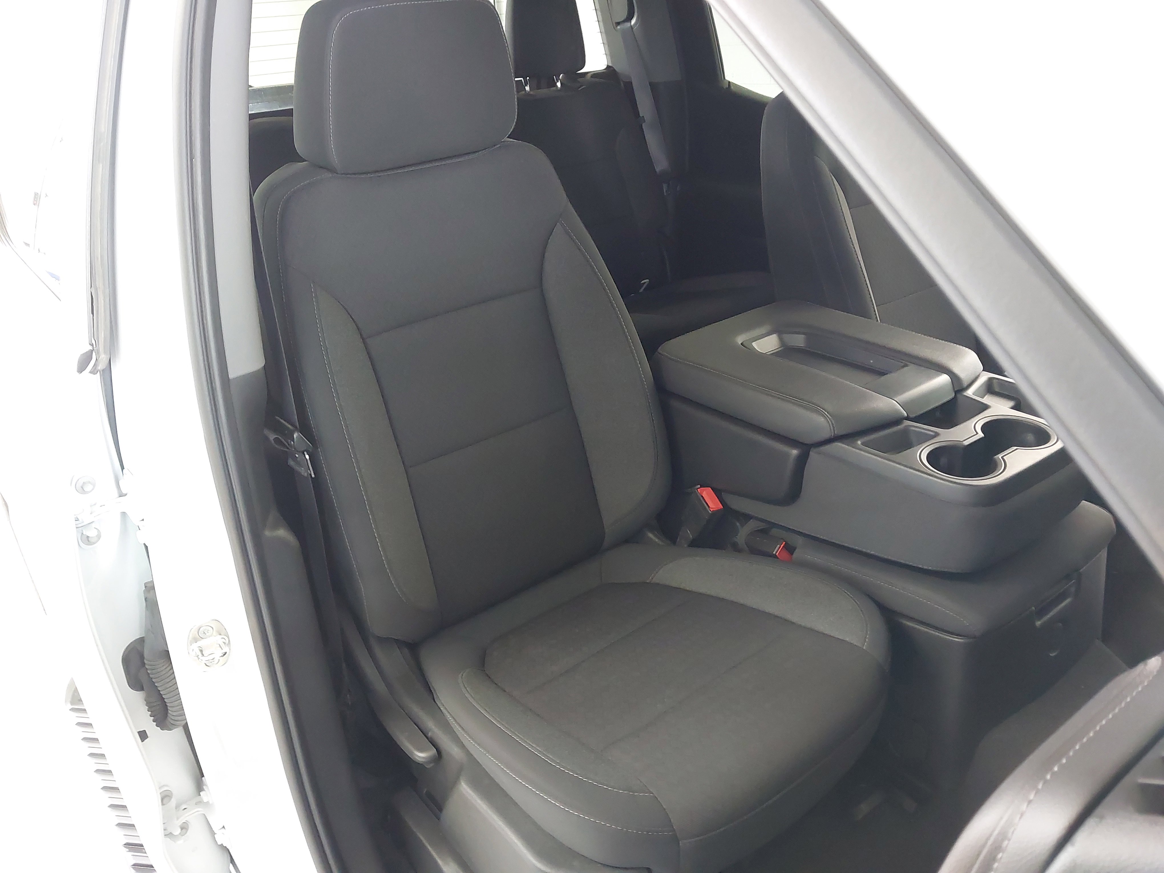 Used 2022 Chevrolet Silverado 1500 LT image 28