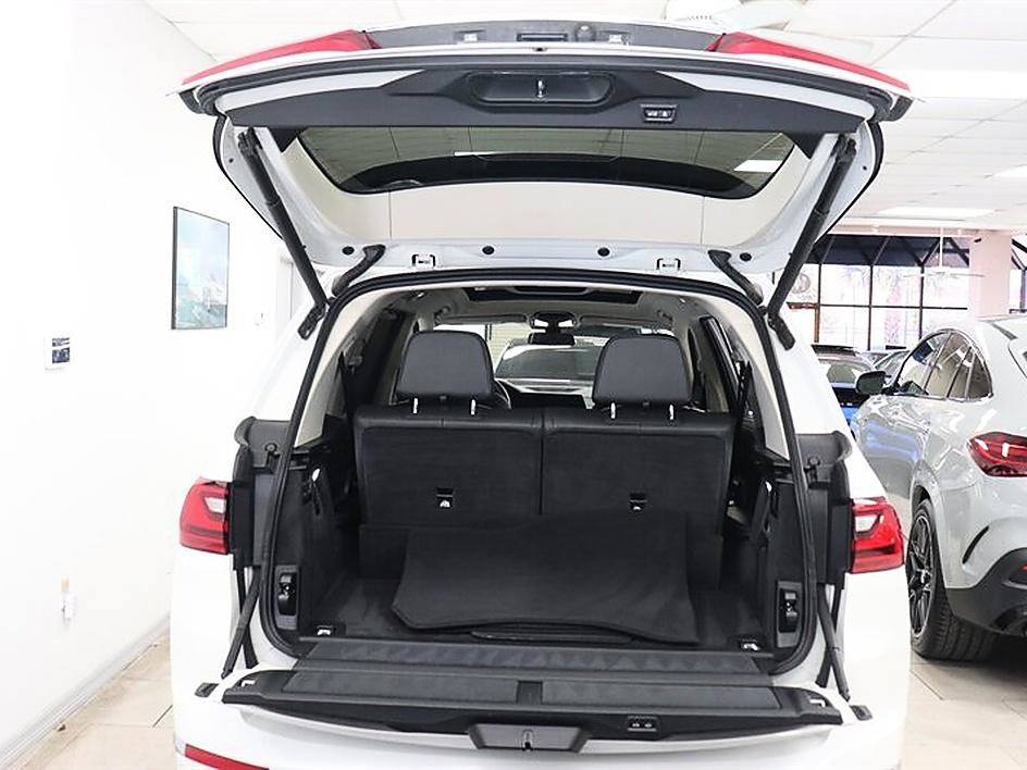 Used 2019 BMW X7 xDrive50i w/ Premium Package AWD/4WD image 33
