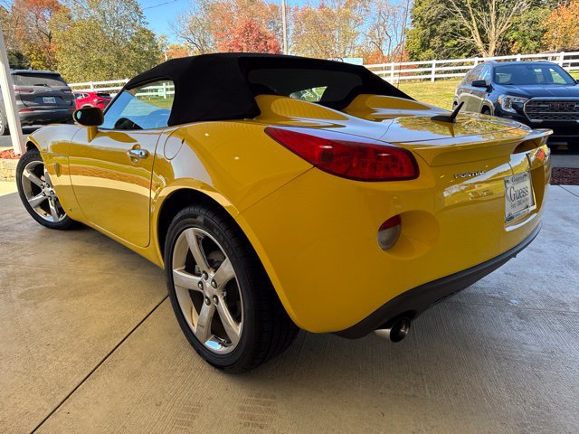 Used 2008 Pontiac Solstice GXP w/ Premium Package RWD image 6