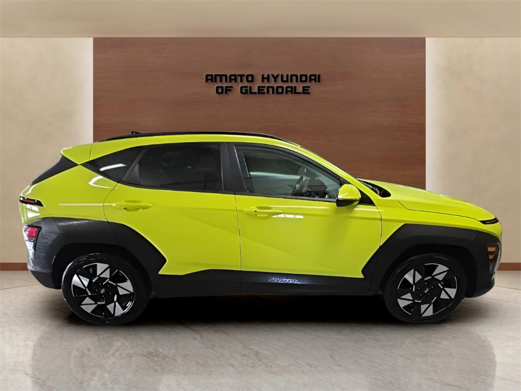 Certified 2025 Hyundai Kona SEL image 7