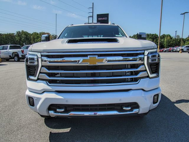 New 2026 Chevrolet Silverado 3500 High Country w/ Technology Package image 2