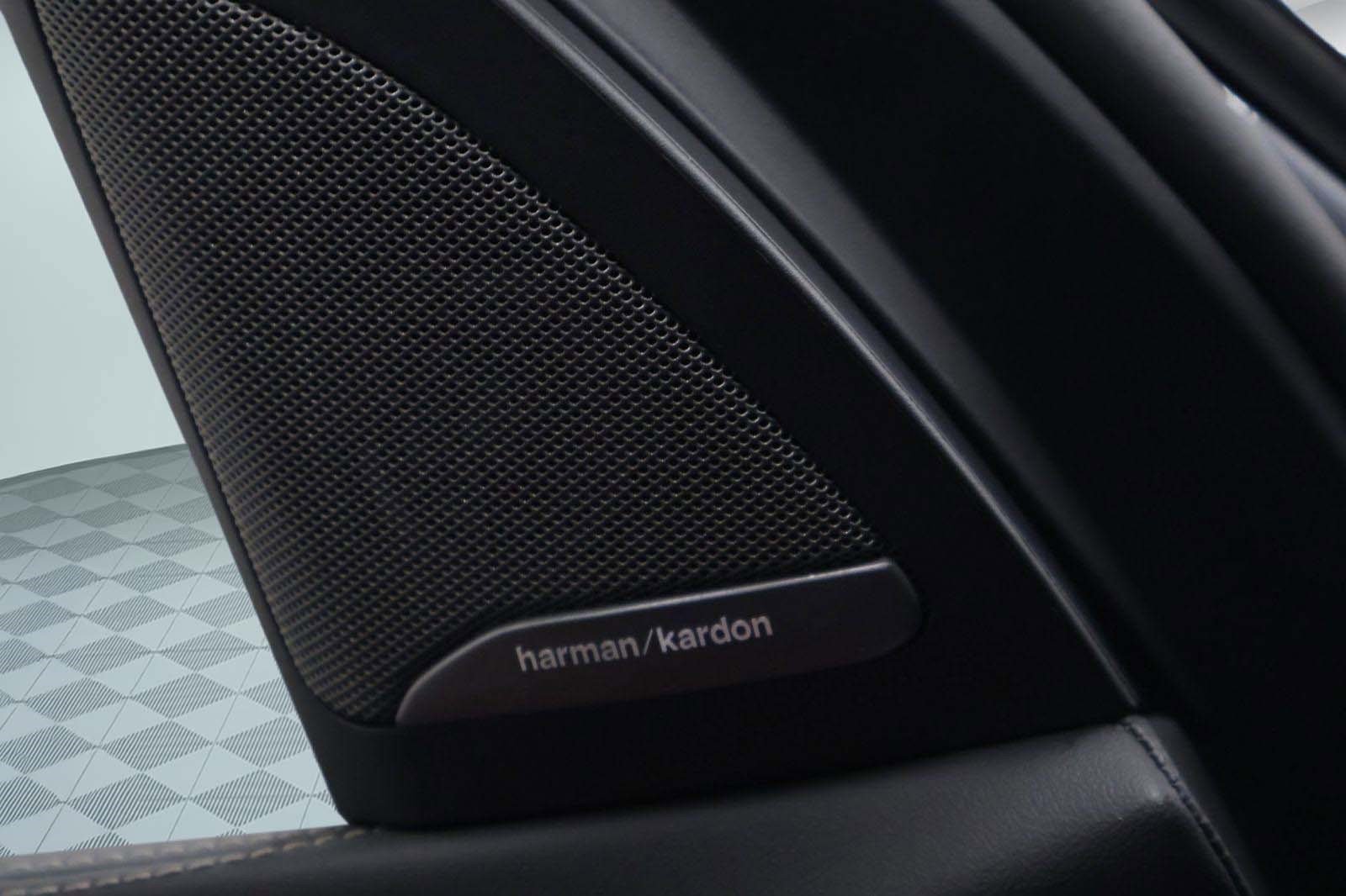 Used 2025 BMW X7 xDrive40i w/ Premium Package image 25