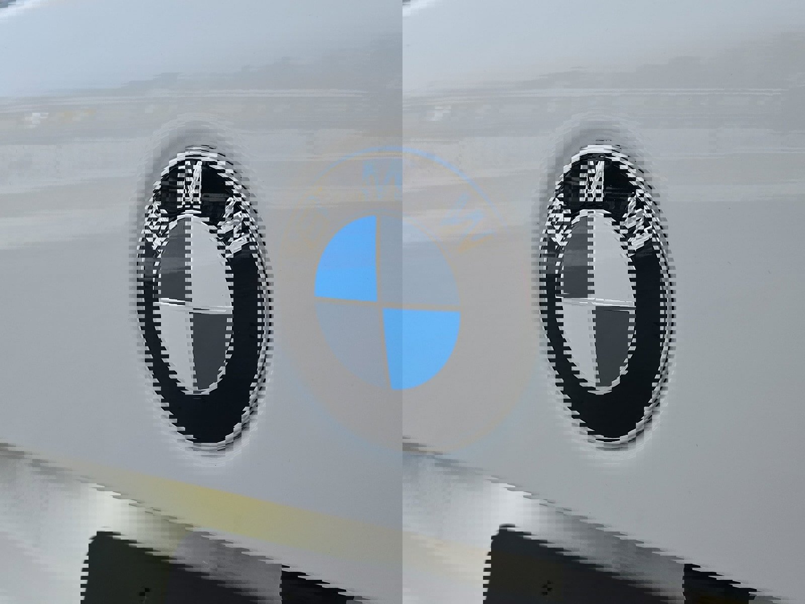 Used 2024 BMW X5 xDrive40i w/ Premium Package image 30