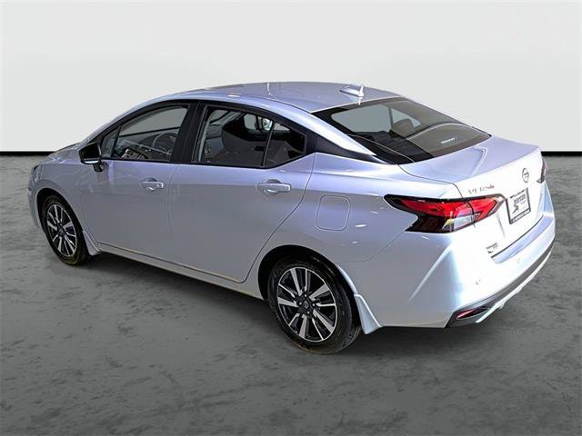 Used 2025 Nissan Versa SV w/ Trunk Package FWD image 2