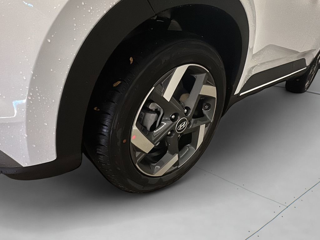 New 2026 Hyundai Venue SEL image 4