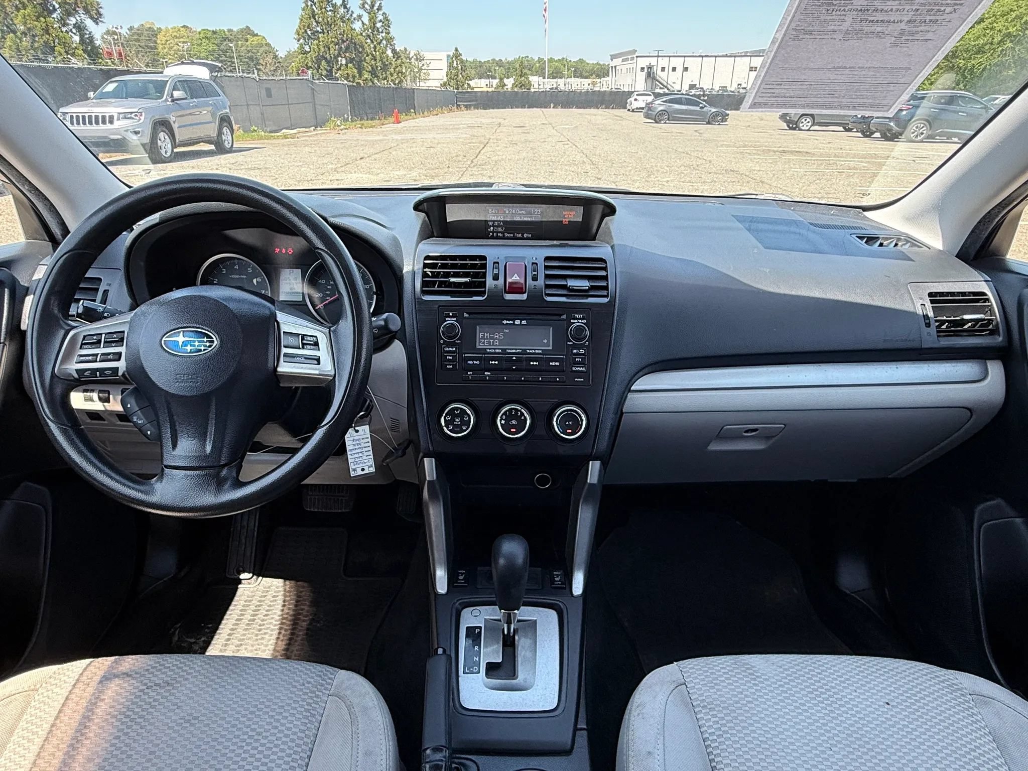 Used 2015 Subaru Forester 2.5i Premium w/ All-Weather Package AWD/4WD image 3
