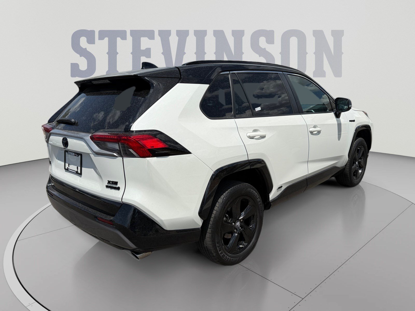 Used 2019 Toyota RAV4 XSE AWD/4WD image 5