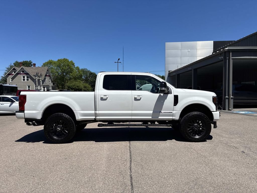 Used 2022 Ford F250 Lariat w/ Black Appearance Package AWD/4WD image 8