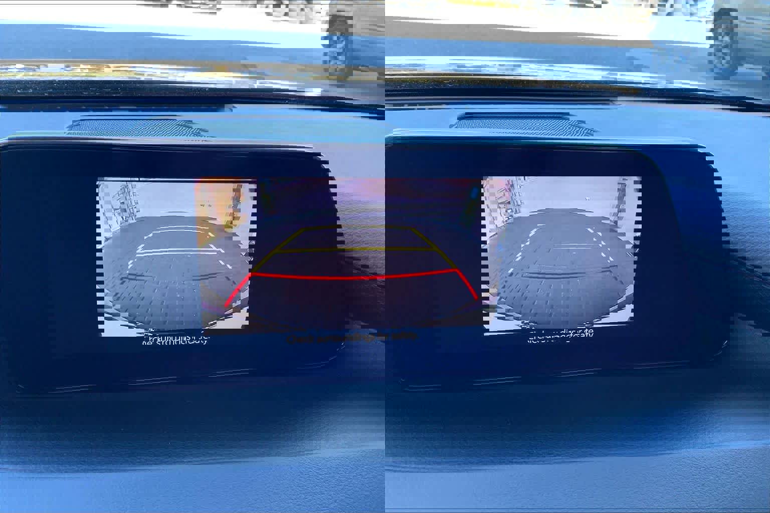 Used 2023 MAZDA MAZDA3 s image 28