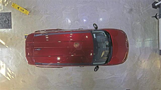 Used 2025 Nissan Rogue S AWD/4WD image 24