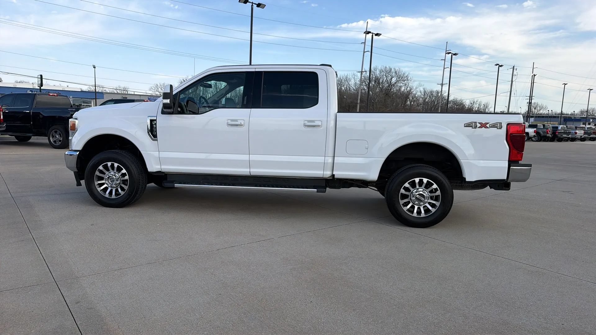 Used 2020 Ford F350 Lariat w/ Lariat Value Package AWD/4WD image 11