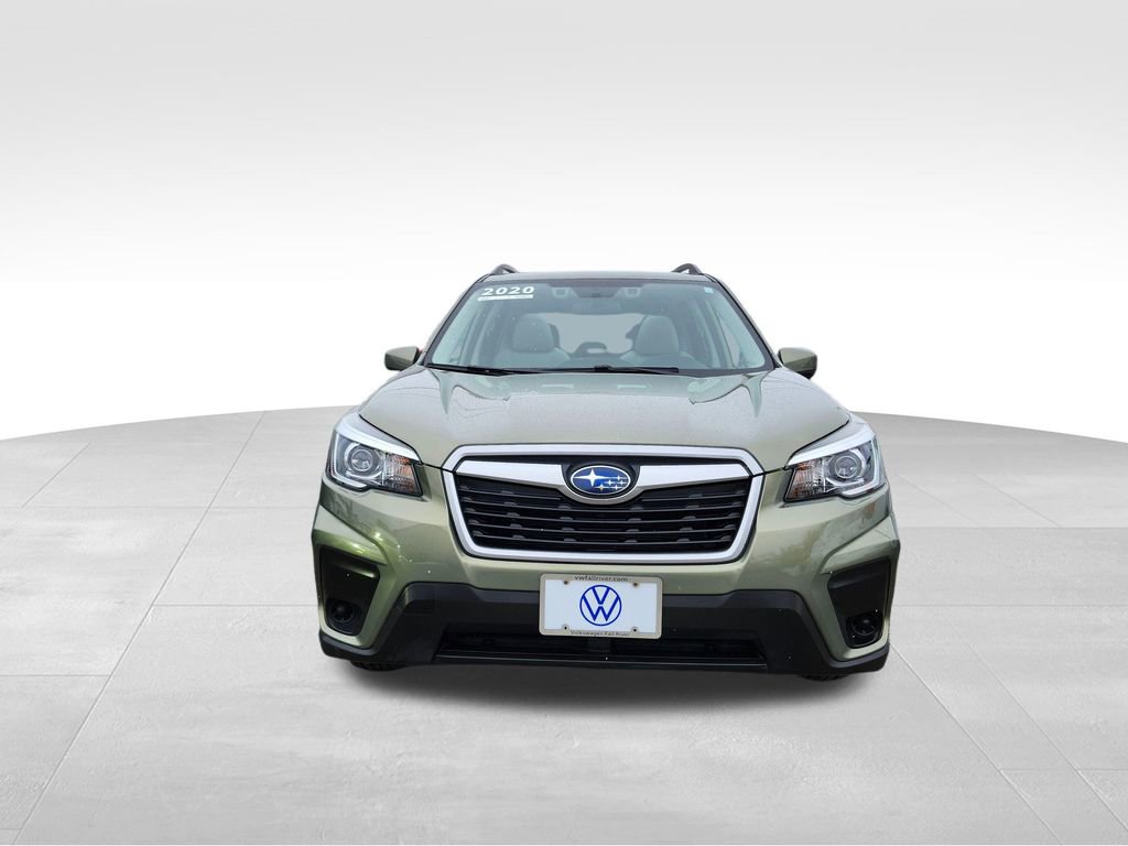 Used 2020 Subaru Forester Premium image 2