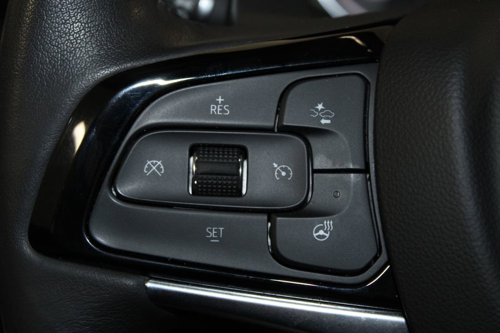 Used 2024 Buick Enclave Essence w/ Sport Touring Edition image 39