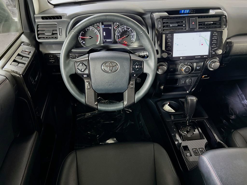 Certified 2020 Toyota 4Runner Venture w/ Moonroof Package AWD/4WD image 20