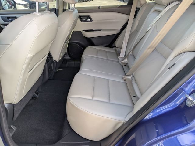 Used 2022 Nissan Rogue SV w/ SV Premium Package image 29