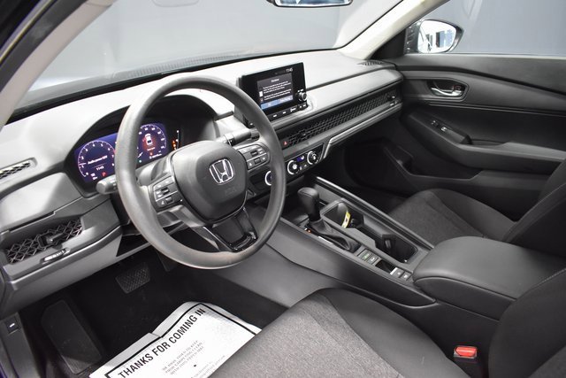 Used 2025 Honda Accord LX image 4