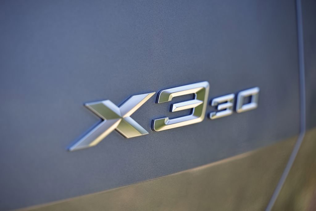 New 2026 BMW X3 xDrive30 w/ Premium Package AWD/4WD image 6