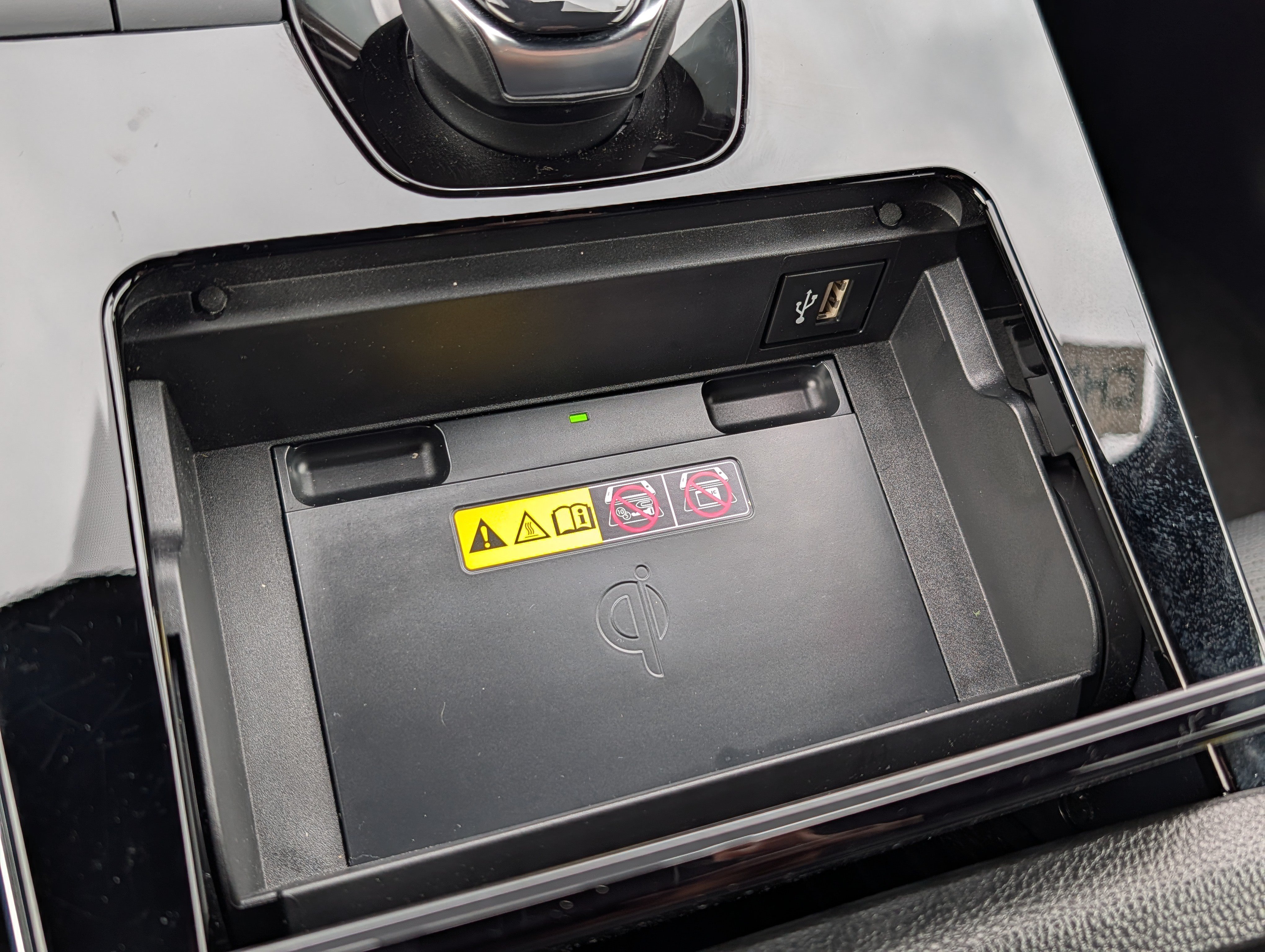Certified 2023 Subaru Solterra AWD image 33