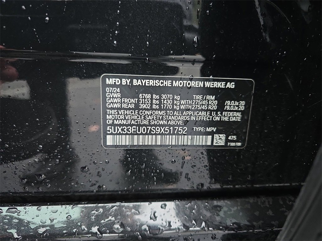 Used 2025 BMW X5 M60i w/ Climate Comfort Package image 38