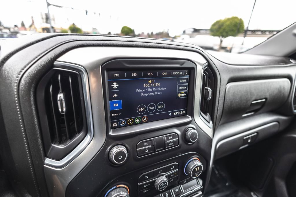 Used 2019 Chevrolet Silverado 1500 LT w/ True North Edition AWD/4WD image 18