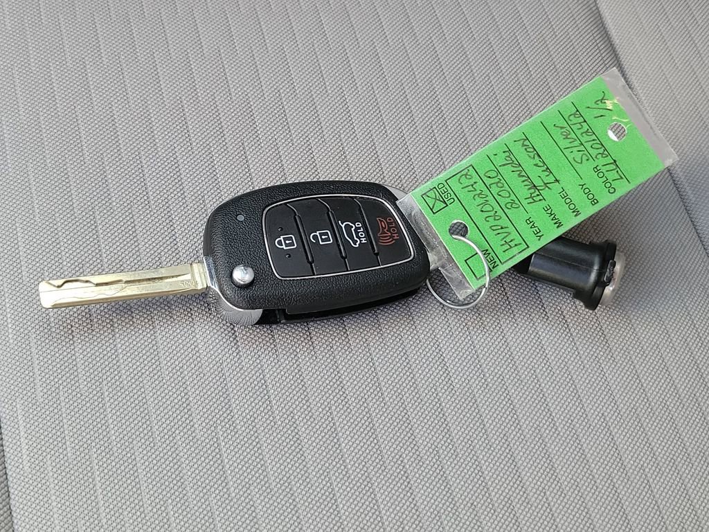 Used 2020 Hyundai Tucson SE image 33