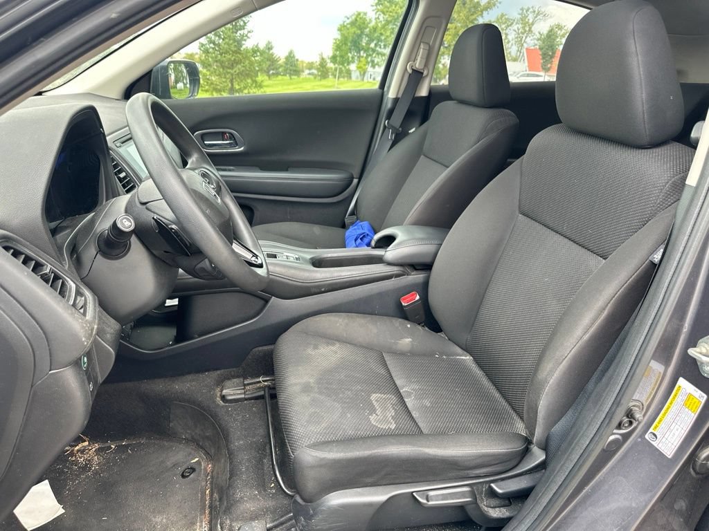 Used 2018 Honda HR-V EX image 16