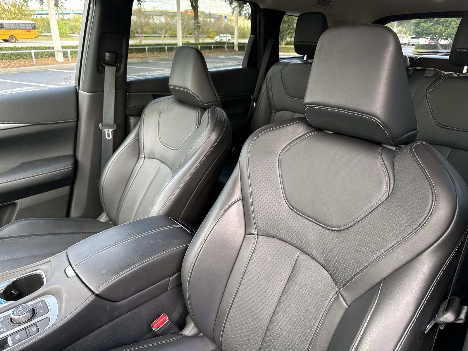 Used 2025 INFINITI QX60 Luxe image 11