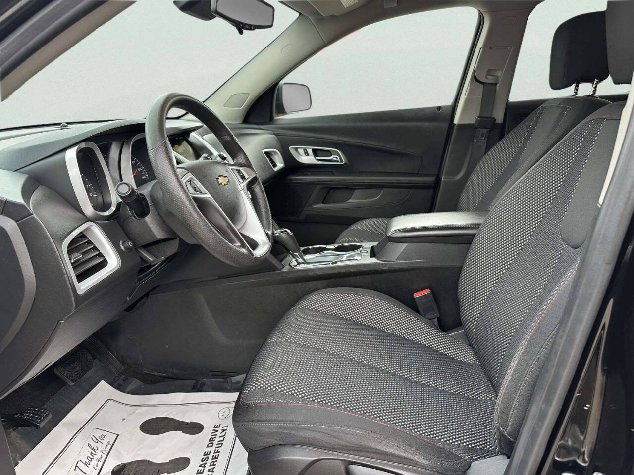 Used 2017 Chevrolet Equinox LT FWD image 9