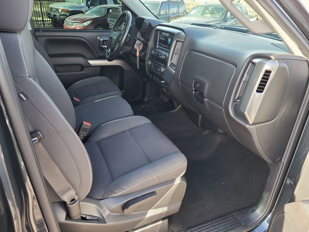 Used 2018 Chevrolet Silverado 1500 LT image 15