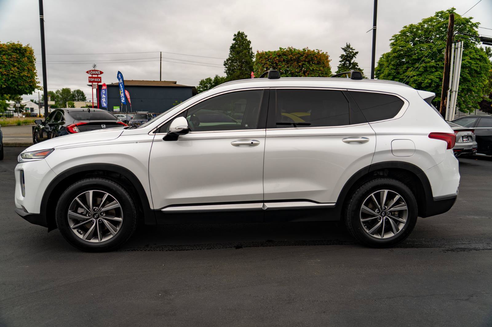 Used 2020 Hyundai Santa Fe SEL w/ Convenience + Premium Package AWD/4WD image 14