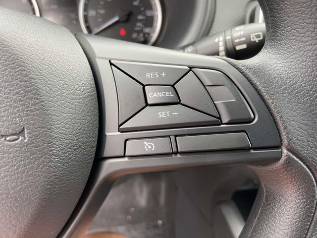 New 2025 Nissan Kicks Play S image 20