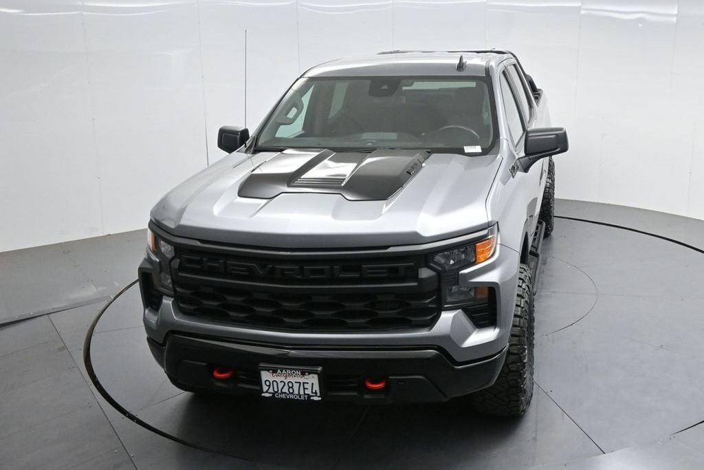 Used 2025 Chevrolet Silverado 1500 Custom Trail Boss w/ LPO, Dark Essentials Package AWD/4WD image 45