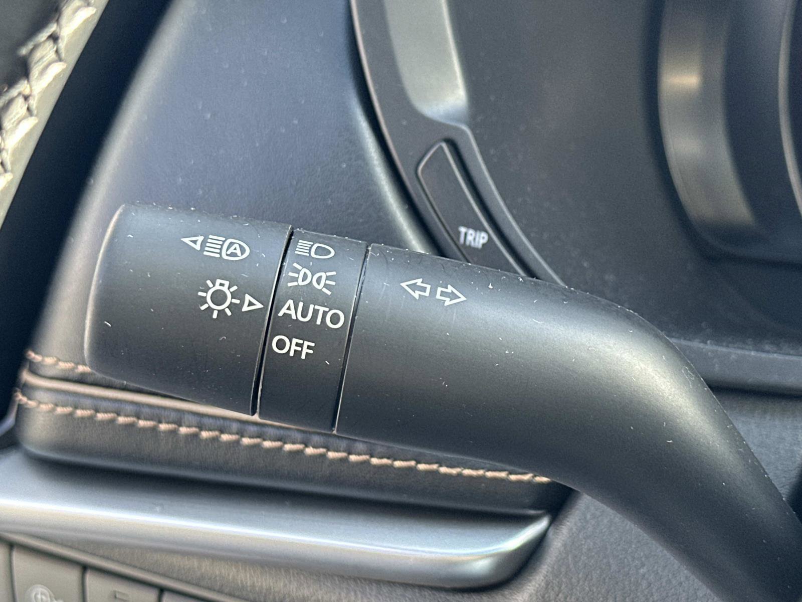 Used 2025 MAZDA CX-70 Plug-In Hybrid w/ Premium Plus image 28