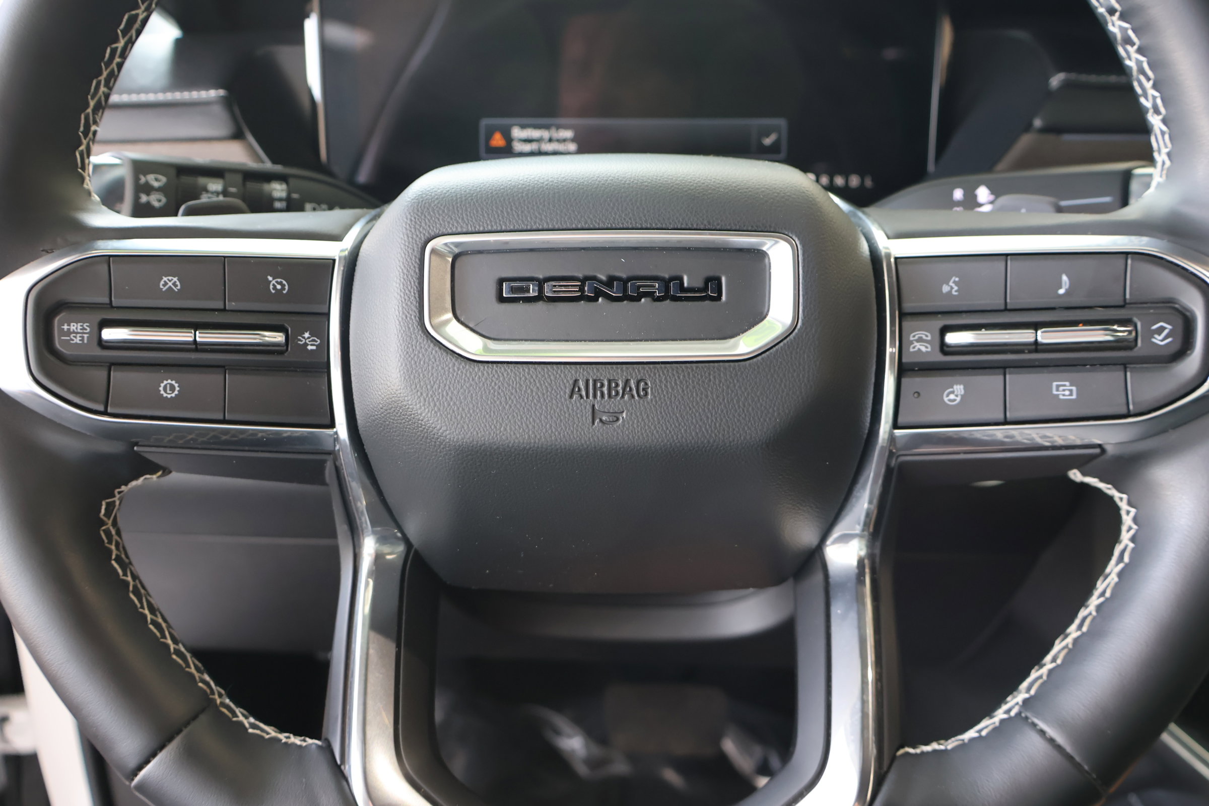 Used 2024 GMC Acadia Denali w/ LPO, Floor Liner Package image 25