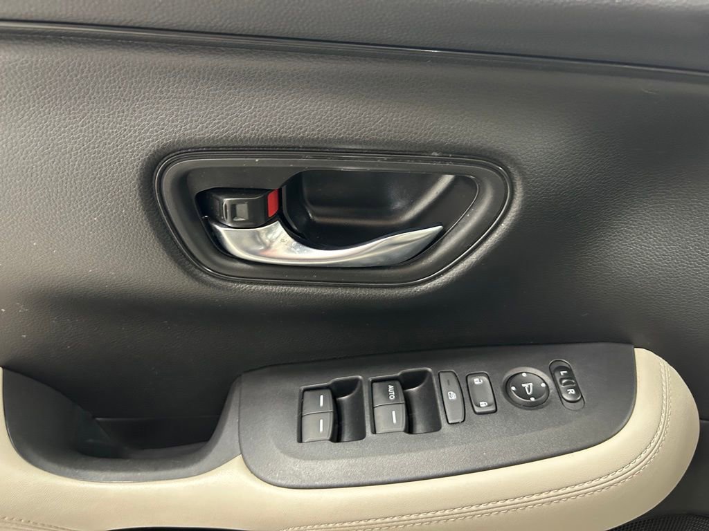 Certified 2023 Honda HR-V LX image 11