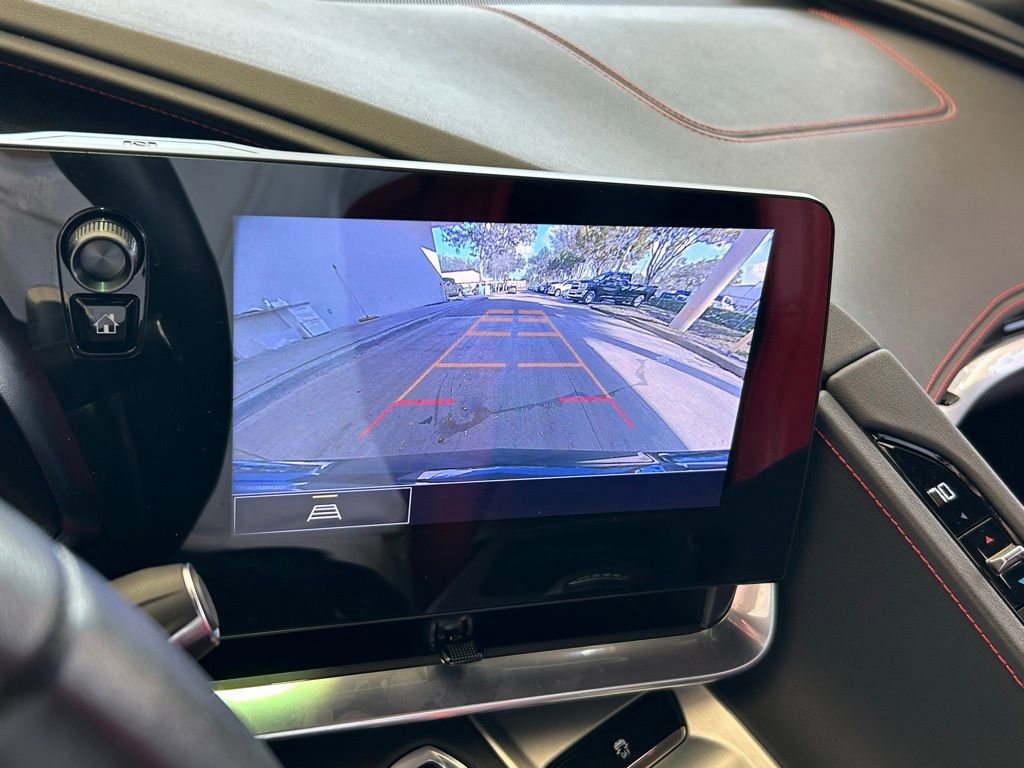 Used 2022 Chevrolet Corvette Stingray Coupe w/ Z51 Performance Package image 16