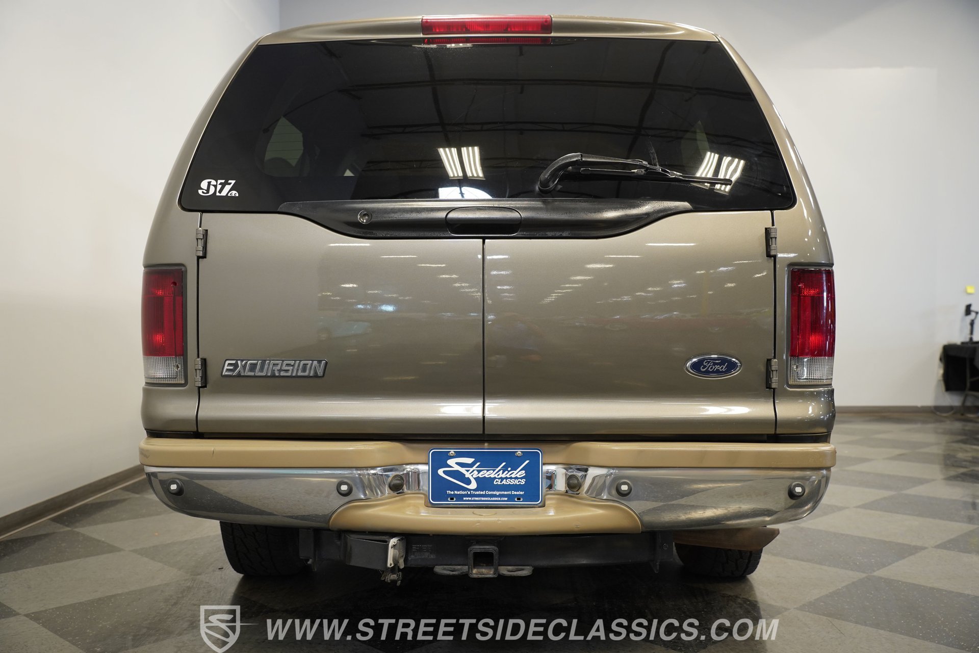 Used 2002 Ford Excursion Limited RWD image 11