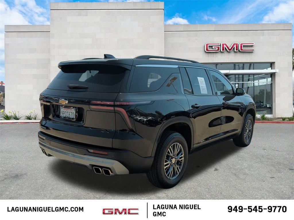 Certified 2025 Chevrolet Traverse LT image 3