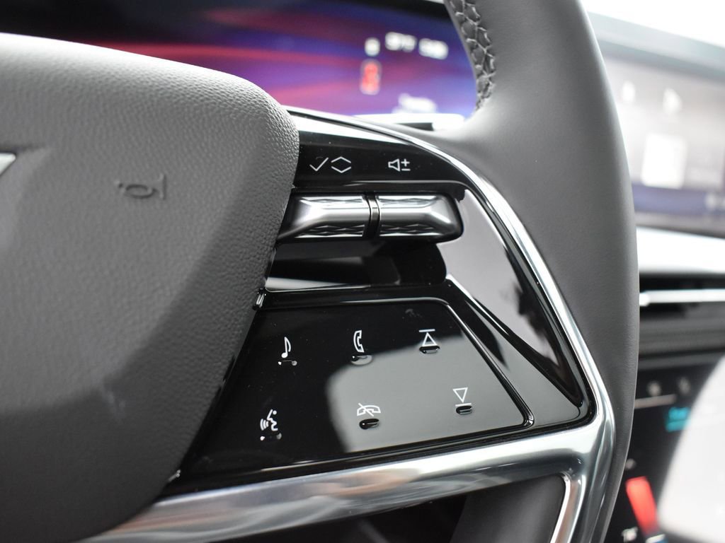 Certified 2026 Cadillac Escalade ESV Luxury w/ Touring Package image 17