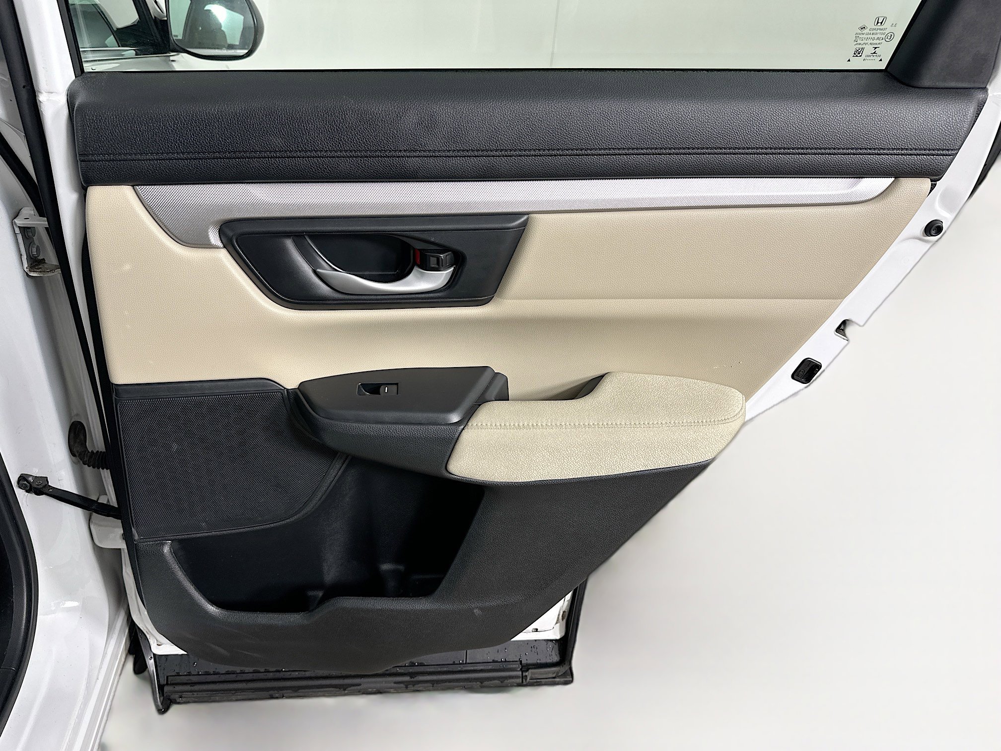 Used 2019 Honda CR-V LX image 28