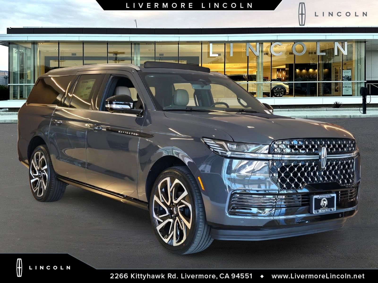 New 2026 Lincoln Navigator L Black Label image 1