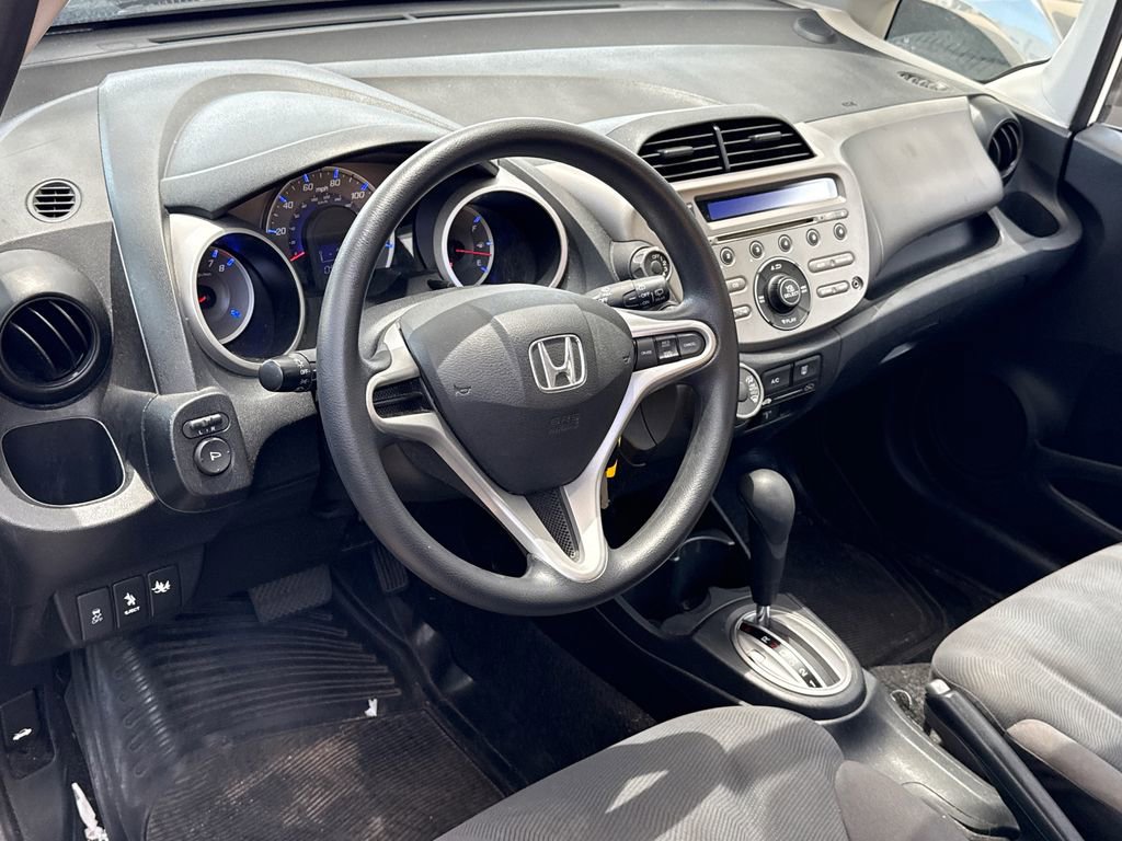 Used 2013 Honda Fit image 9