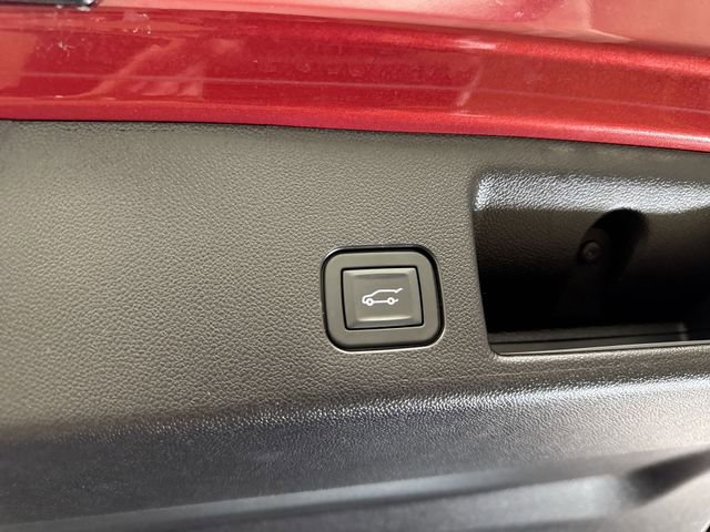 Certified 2025 Chevrolet Equinox EV LT w/ Convenience Package FWD image 25