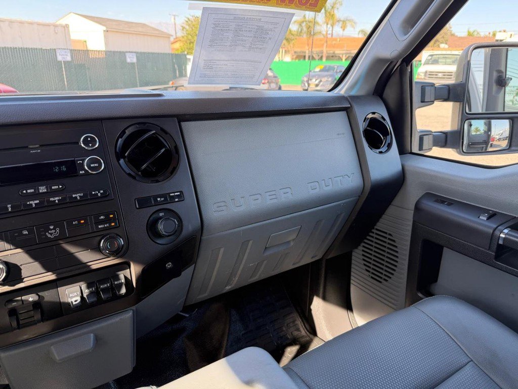 Used 2015 Ford F250 XL w/ Power Equipment Group image 40